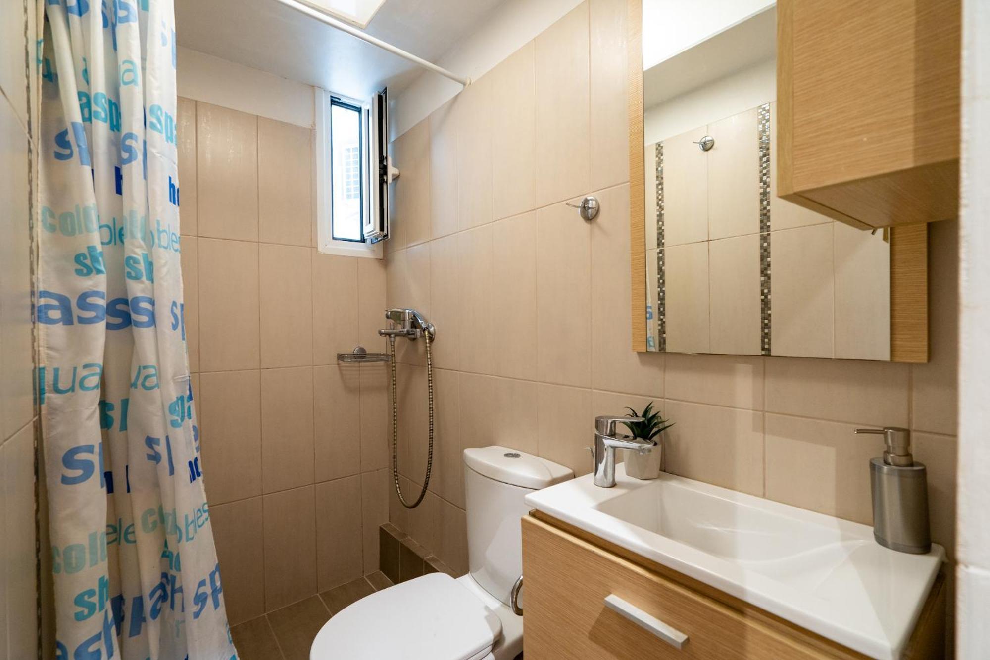 Ideally Located Apartment In Central アテネ エクステリア 写真